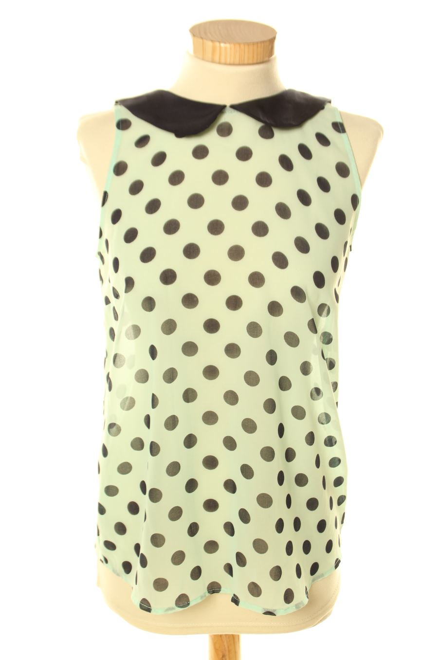 Top Pull & Bear de la taille S, de couleur vert