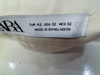Vaquero de Zara de la talla 42