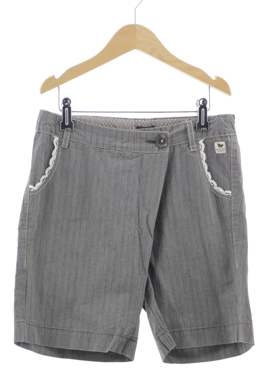 Pantaloni corti de Ikks de la talla 10 anni seconda mano