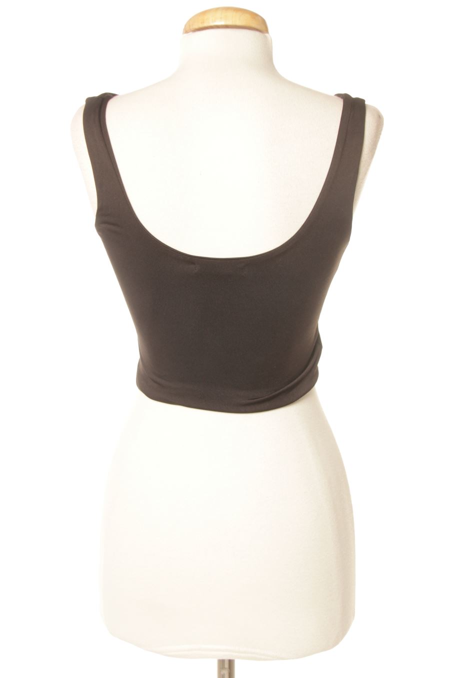 Top Amisu de la taille XS, de couleur noir