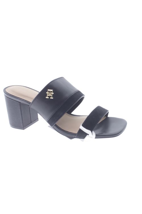 Sandalen mit Absatz