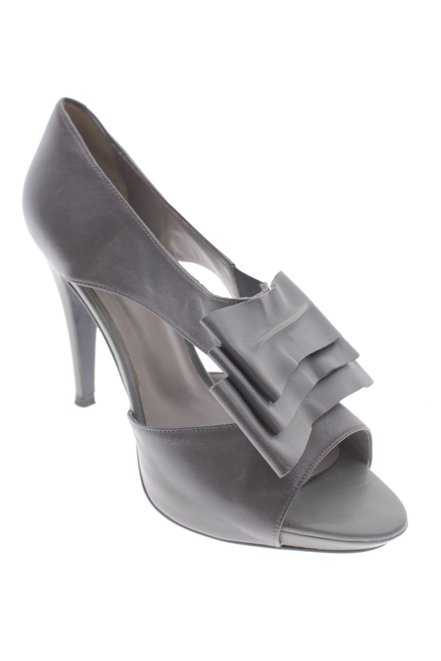 Sandalias tacon de Caramelo de la talla 39, de color gris de