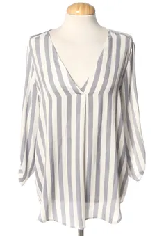 Blouse à manches longues XL Stradivarius, photo 1 sur 2