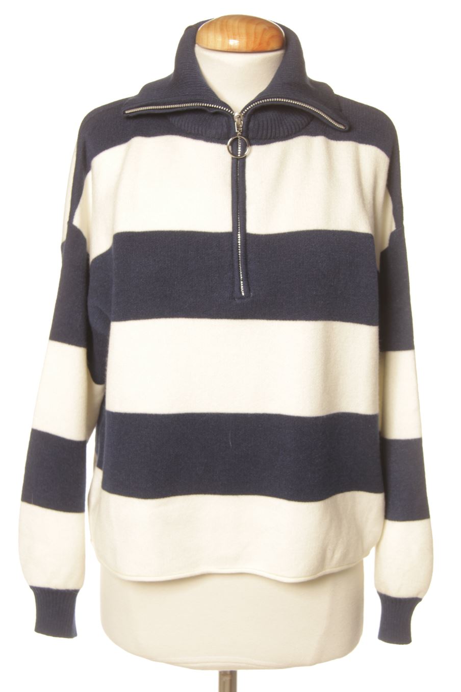 Pull Stradivarius de la taille XS, de couleur rayures