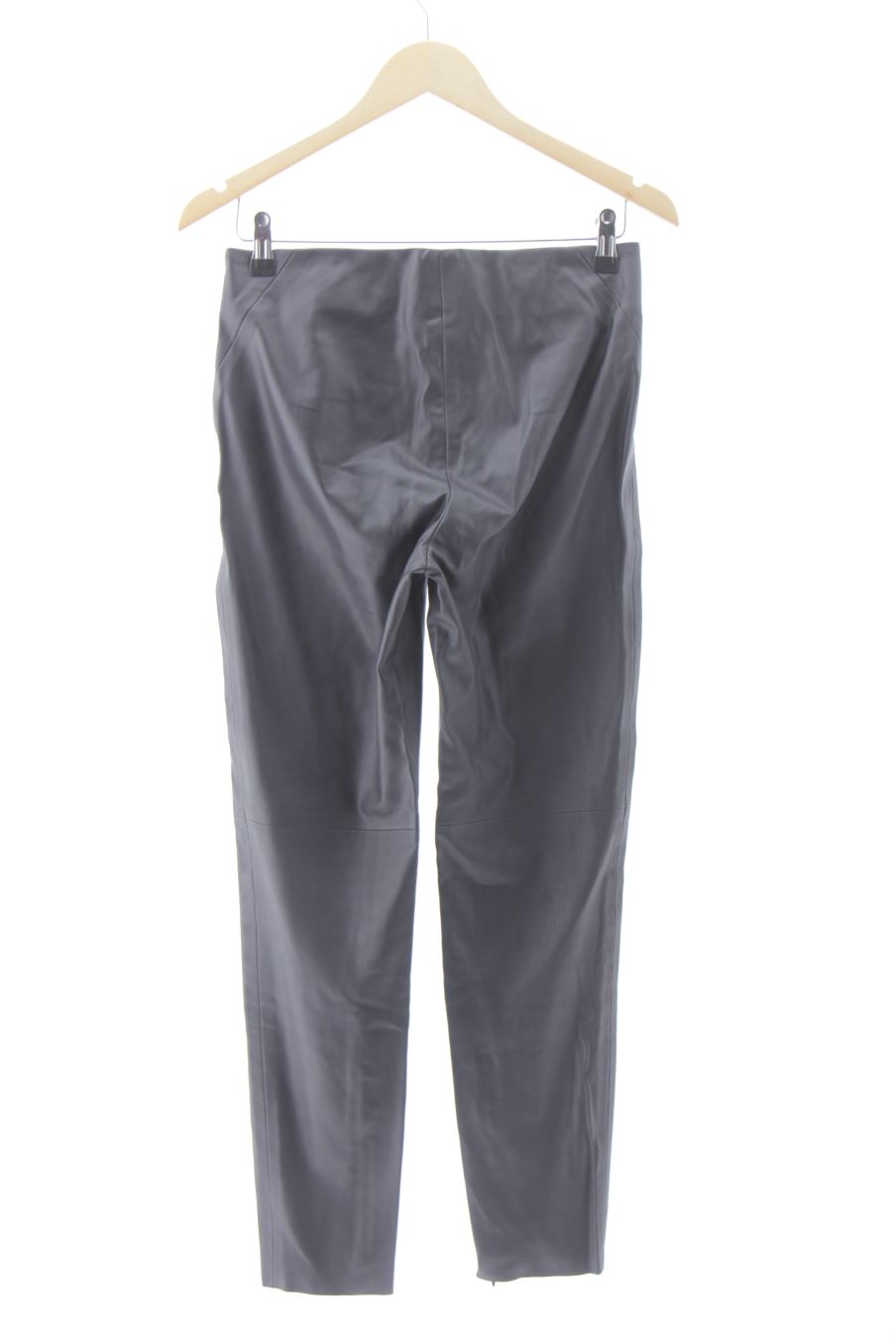 Pantalon Zara de la taille M, de couleur noir de synthétique