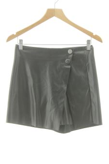 Pantaloni corti 36 Stradivarius, foto 1 di 2