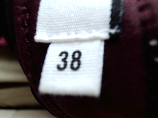 Jeans Naf Naf de la taille 38, de couleur bordeaux de denim