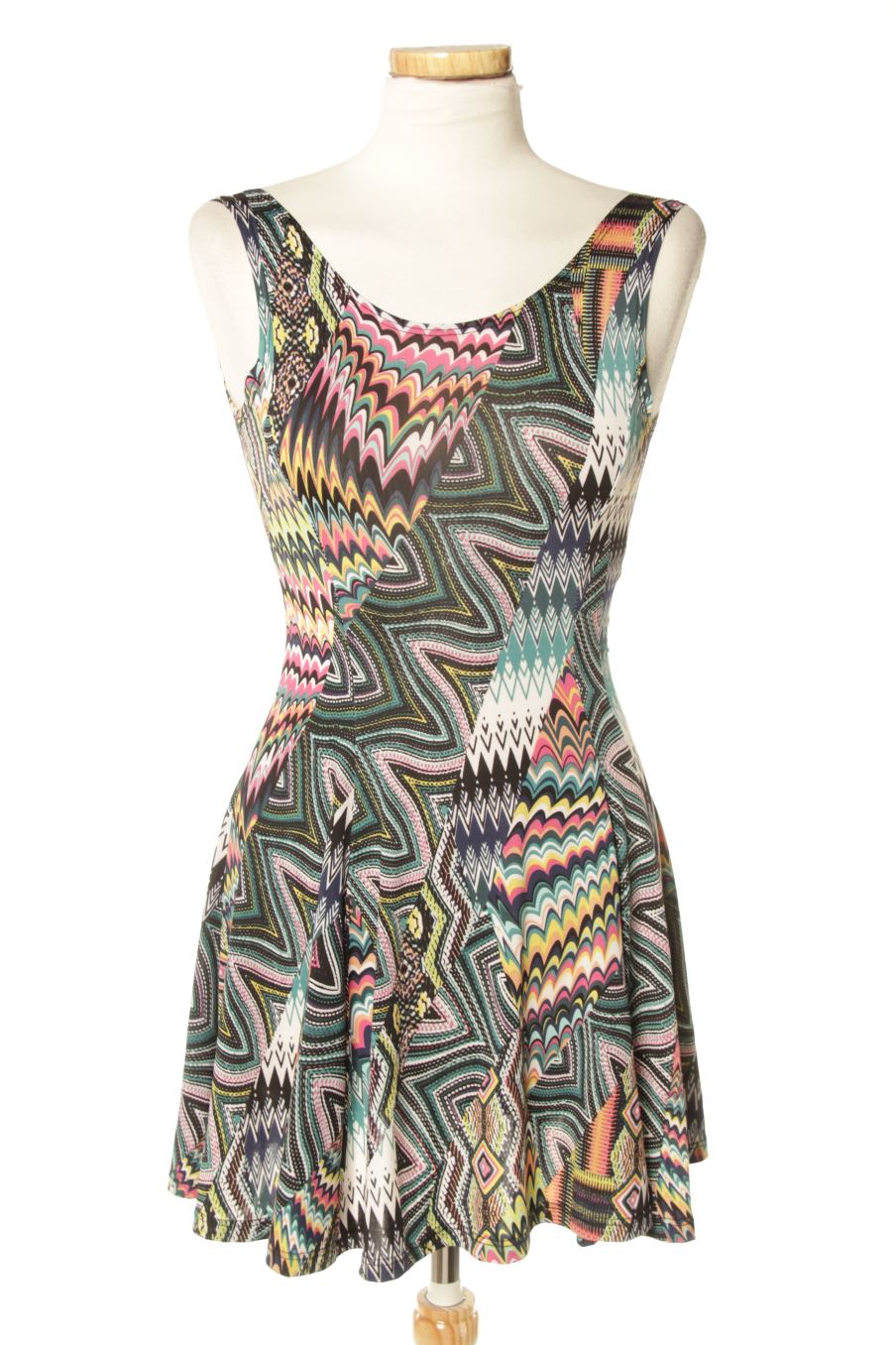 Vestido casual de Genuine de la talla 34, de color estampado