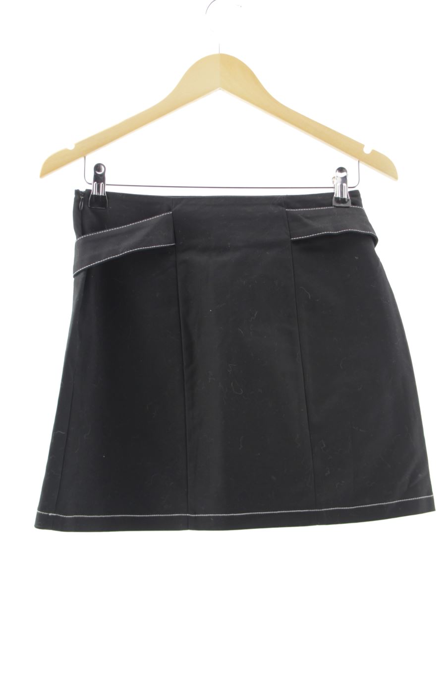 Jupe Maje de la taille 38, de couleur noir