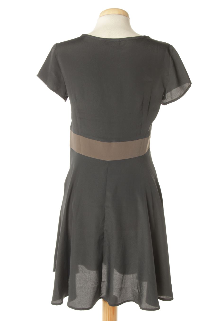 Robe casual kling de la taille S, de couleur gris