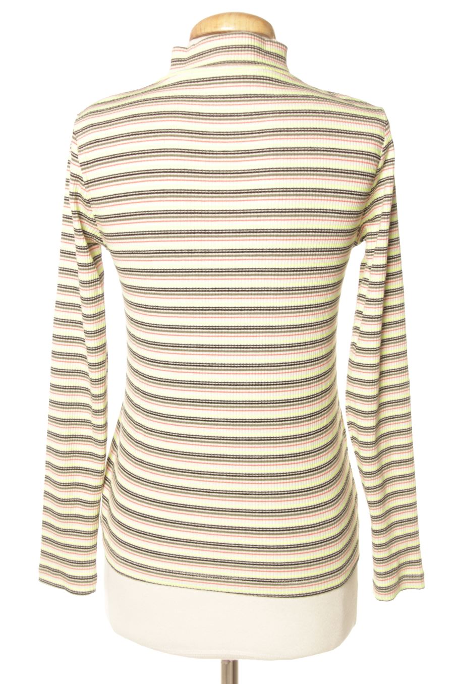 Pull Easy wear de la taille S, de couleur rayures