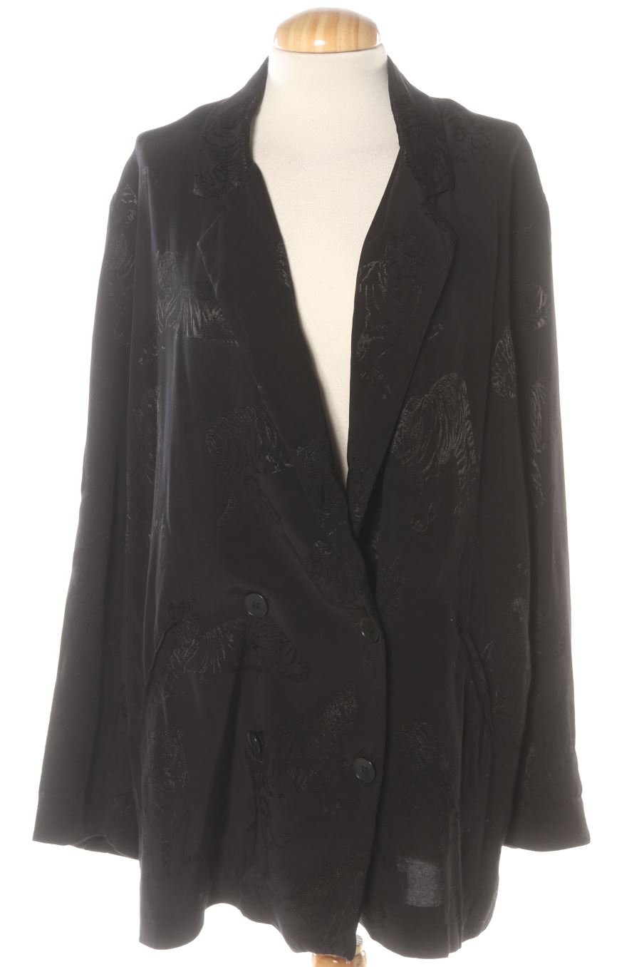Blazer de Zara de la talla M, de color nero