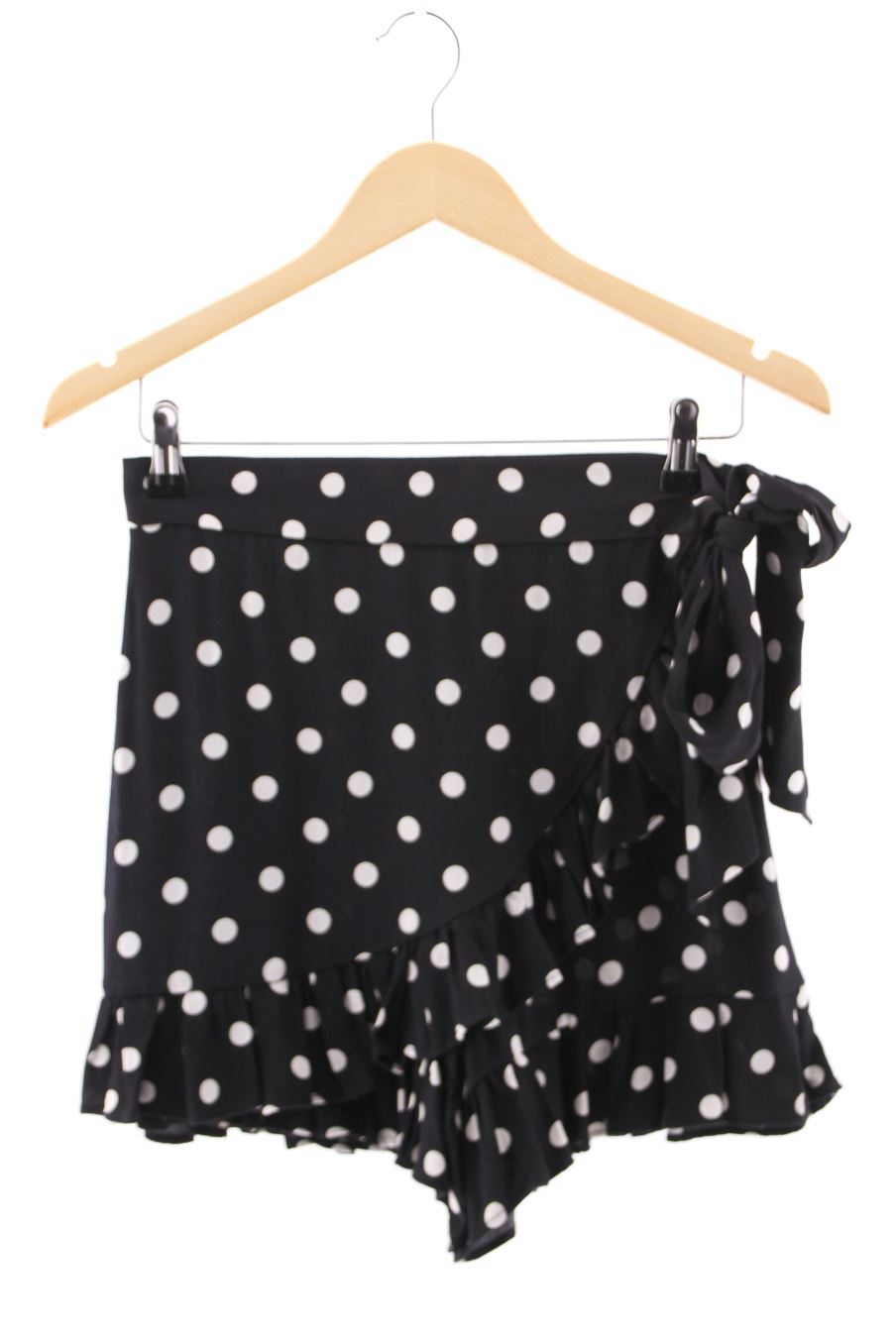 Shorts Zara de la taille S, de couleur noir