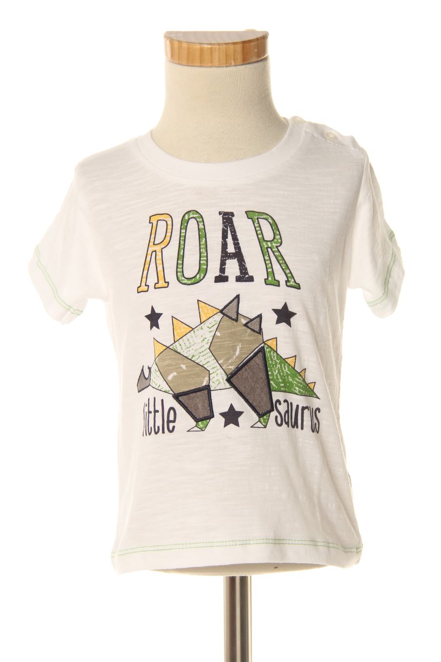 T-shirt Newness de la taille 3 mois avec une étiquette