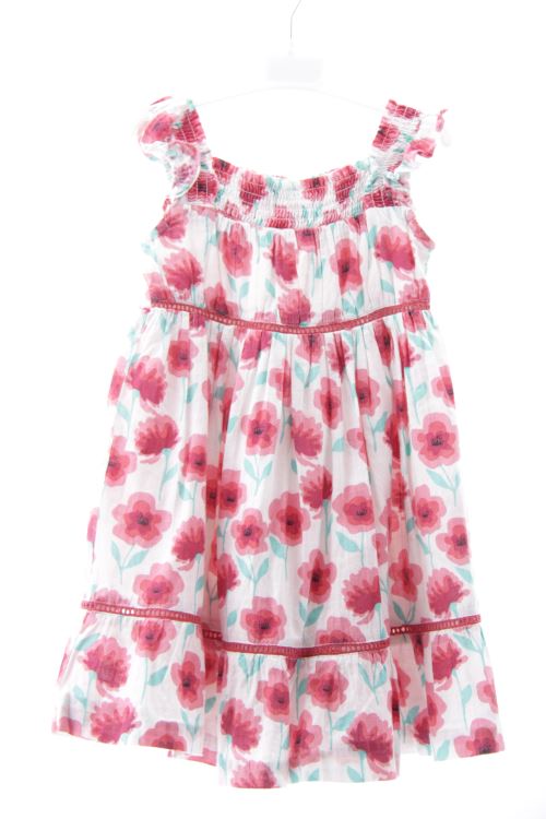 Aufwändiges Kleid