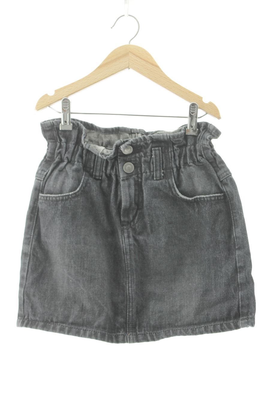 Falda de Benetton de la talla 7 años de denim de segunda mano
