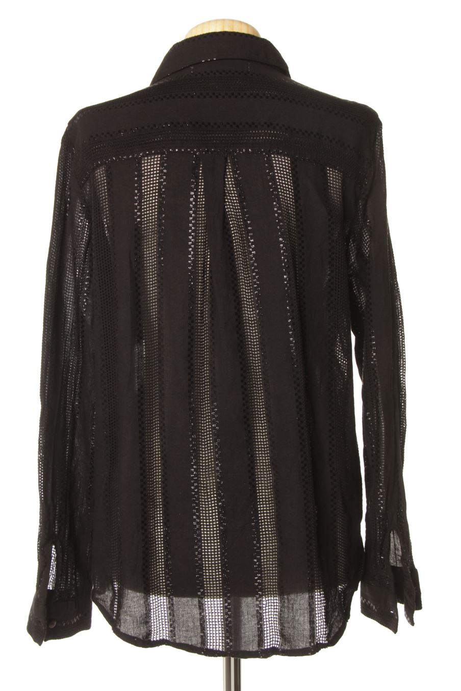 Camisa de Sfera de la talla M, de color negro