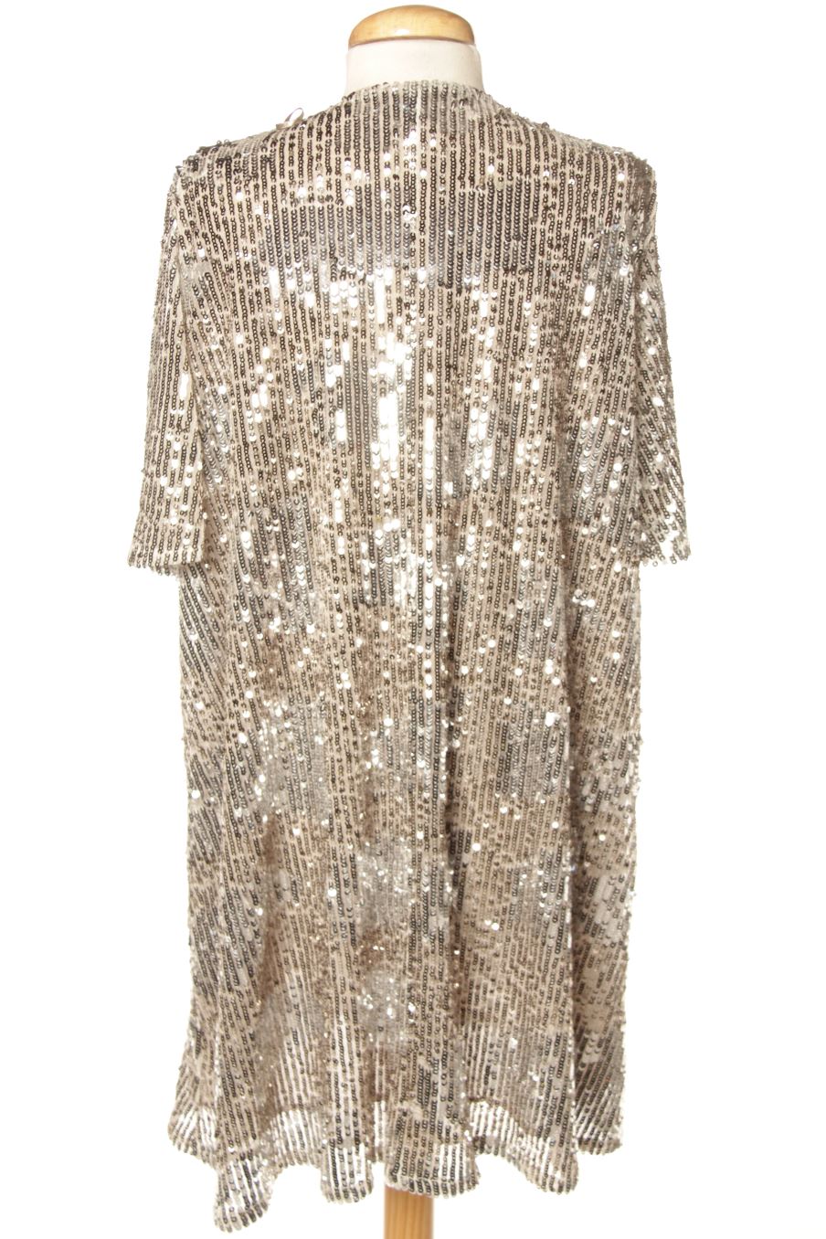 Robe trf (ZARA) de la taille L, de couleur gris