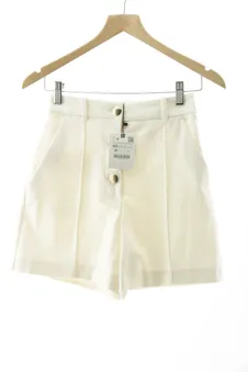 Shorts XS Zara, photo 1 sur 2