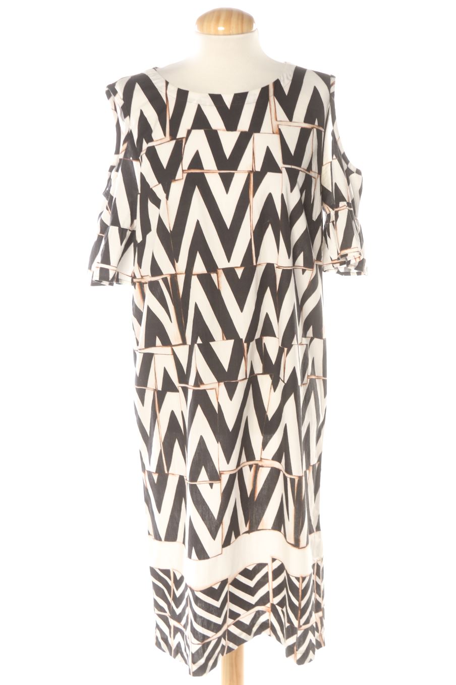 Robe casual MARCAUREL de la taille 38, de couleur imprimés