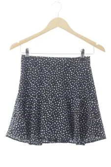 Shorts XS Stradivarius, photo 1 sur 2