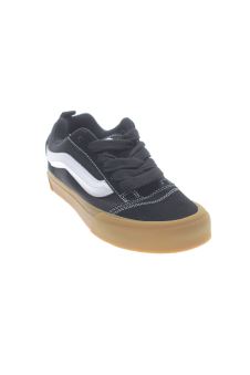 Baskets 37 Vans, photo 1 sur 4