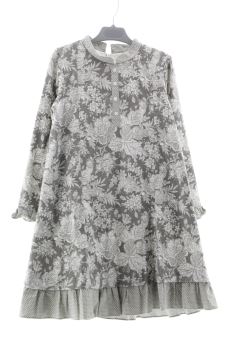 Aufwändiges Kleid 140 The first oulet