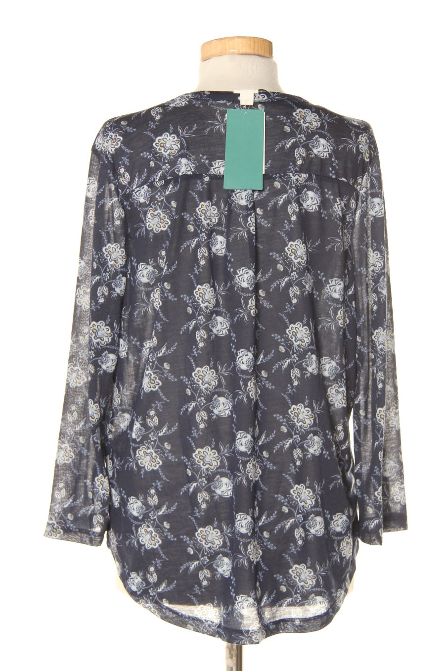 Camiseta de manga larga de H&M de la talla M, de color estampado