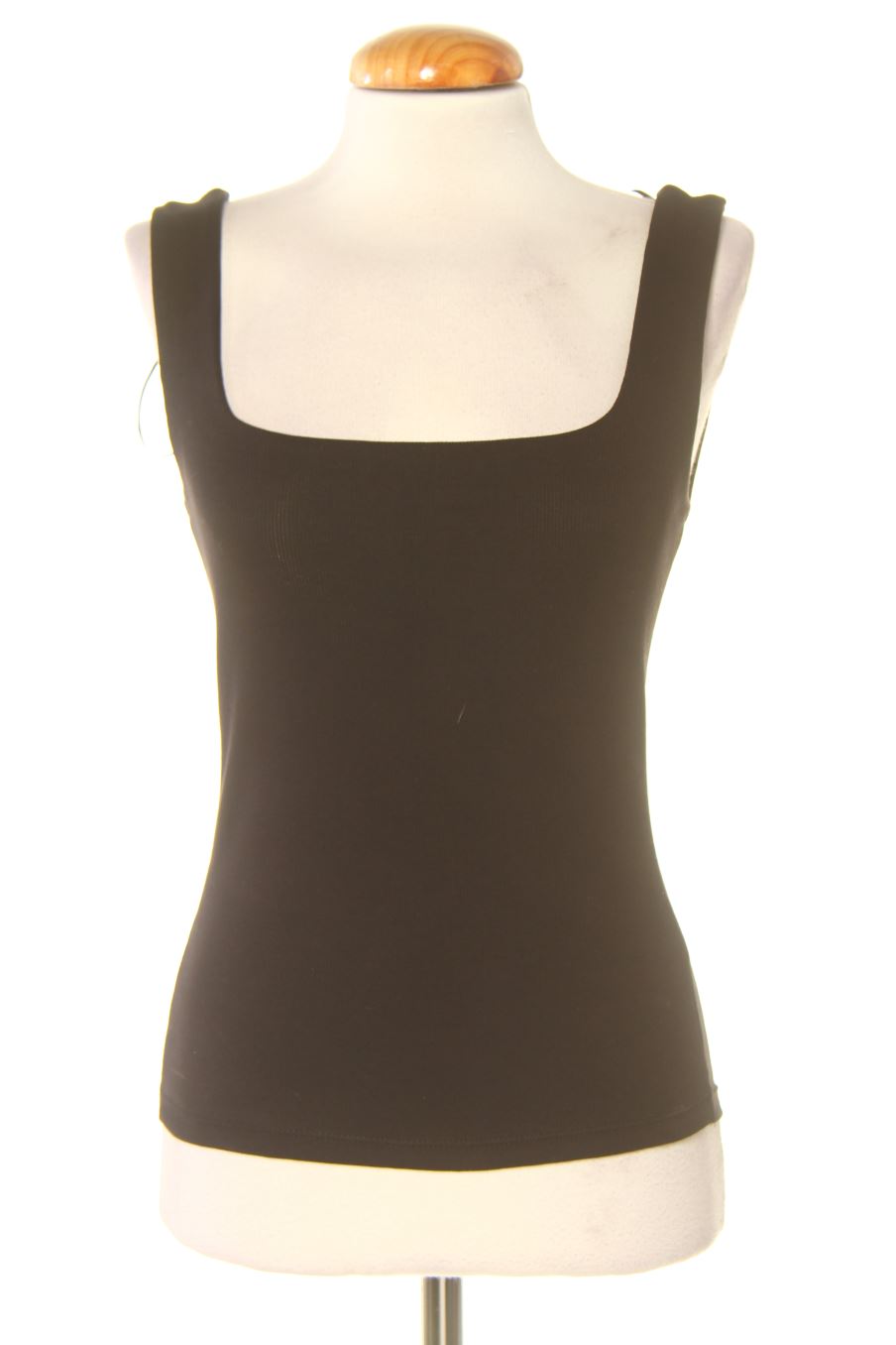 Top Zara de la taille M, de couleur noir