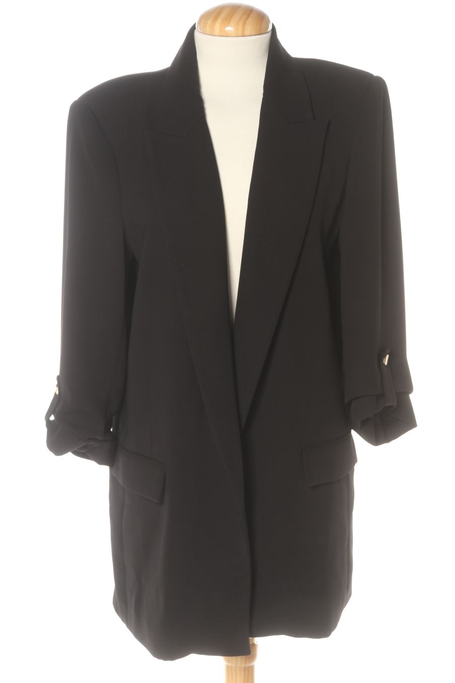 Blazer de Zara de la talla M, de color negro