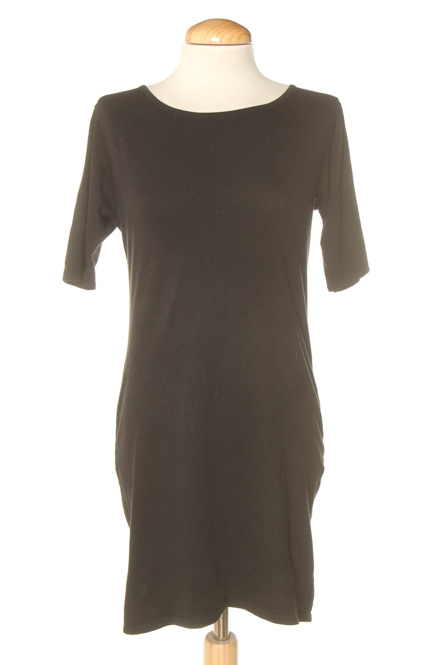 Robe casual Boohoo de la taille 40, de couleur noir