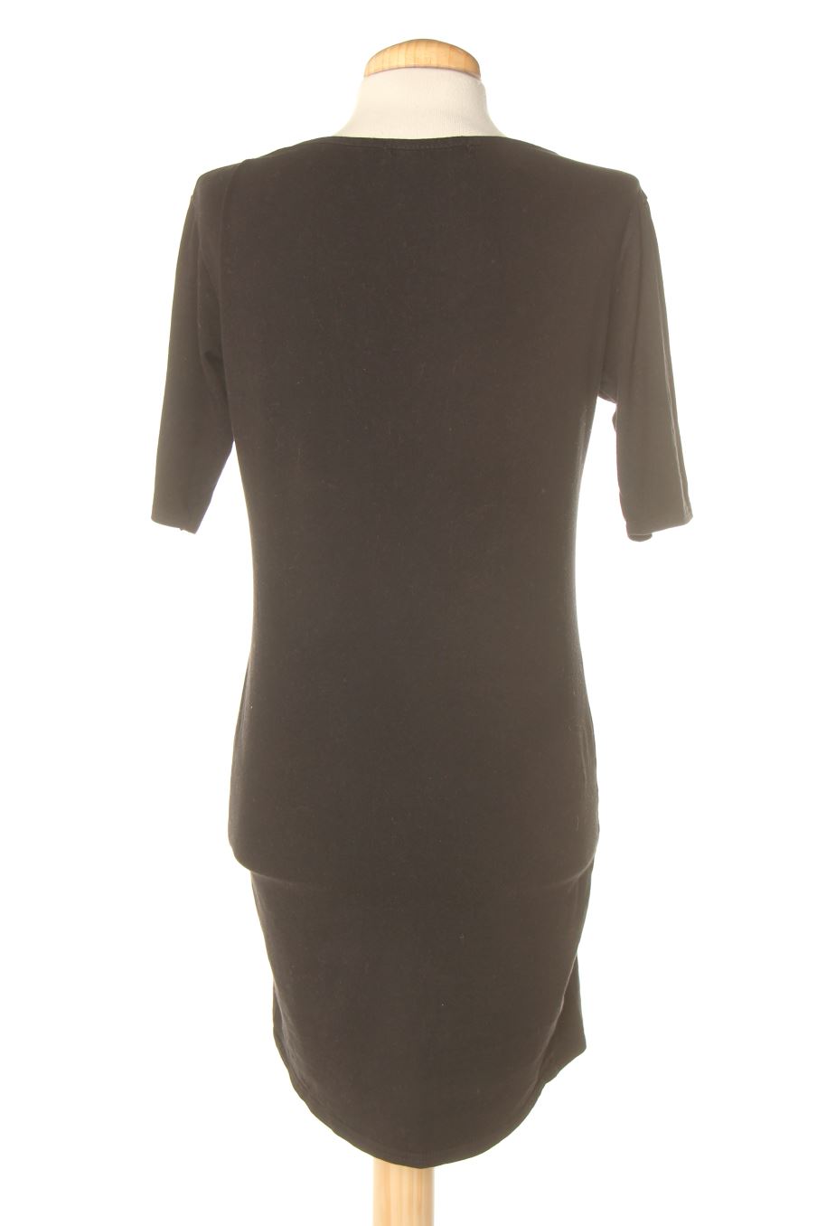 Robe casual Boohoo de la taille 40, de couleur noir