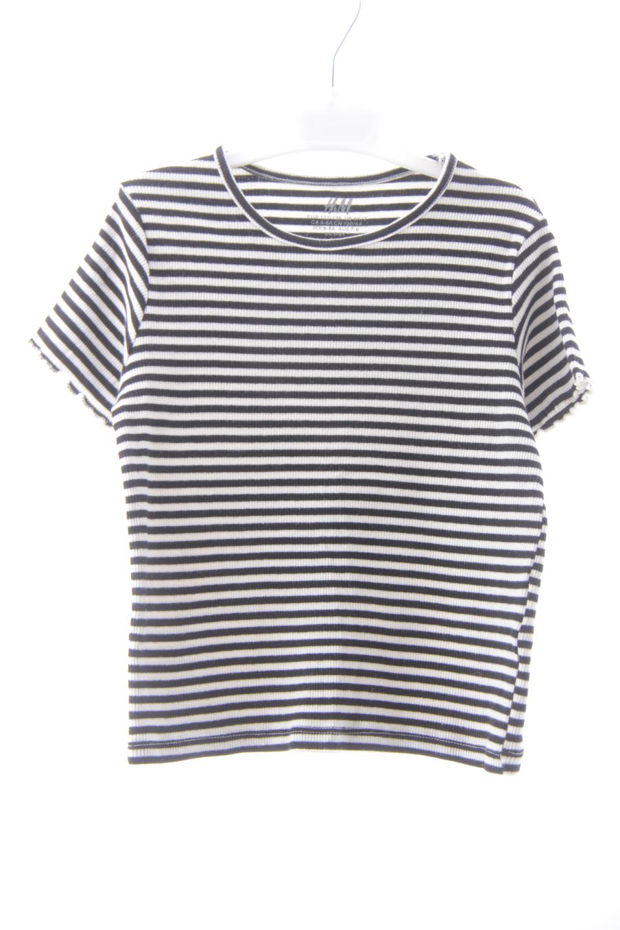 T-shirt H&M de la taille 7 ans de seconde main