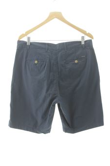 Shorts 44 Alvaro Moreno