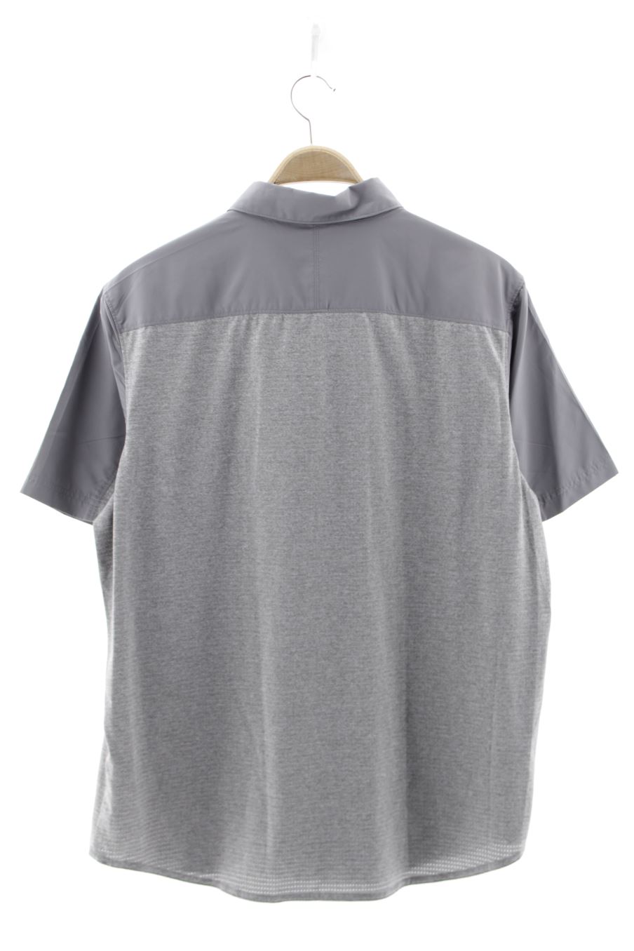 Camisa de manga corta de Merrell de la talla XL
