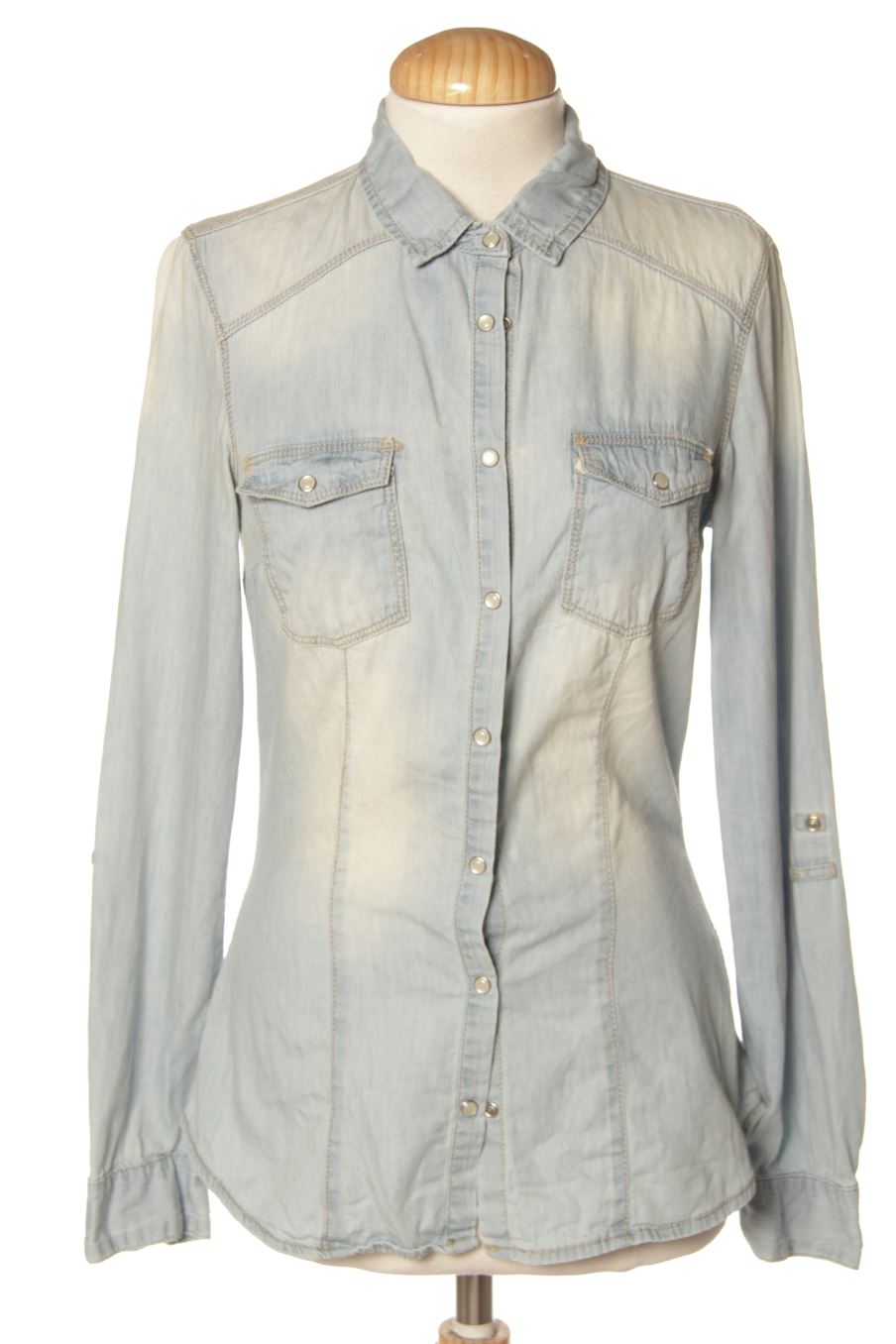 Camisa de Stradivarius de la talla S, de color azul