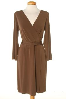 Aufwändiges Kleid 42 Caroll