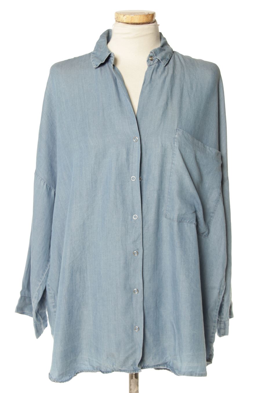 Chemise Trafaluc de la taille S, de couleur bleu