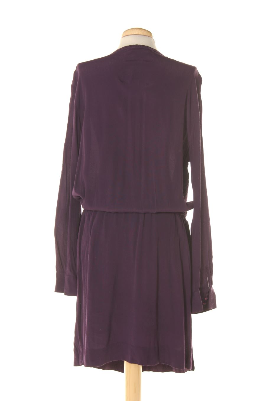 Einfaches Kleid von Caroll Größe 44, Farbe Violett, für