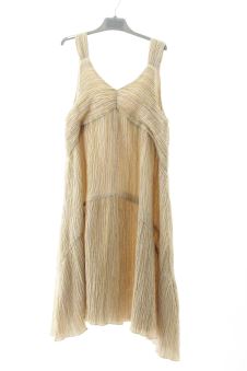 Aufwändiges Kleid 146 Zara