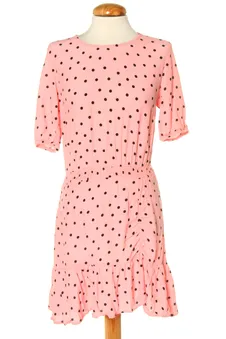 Vestido casual M Stradivarius, foto 1 de 2