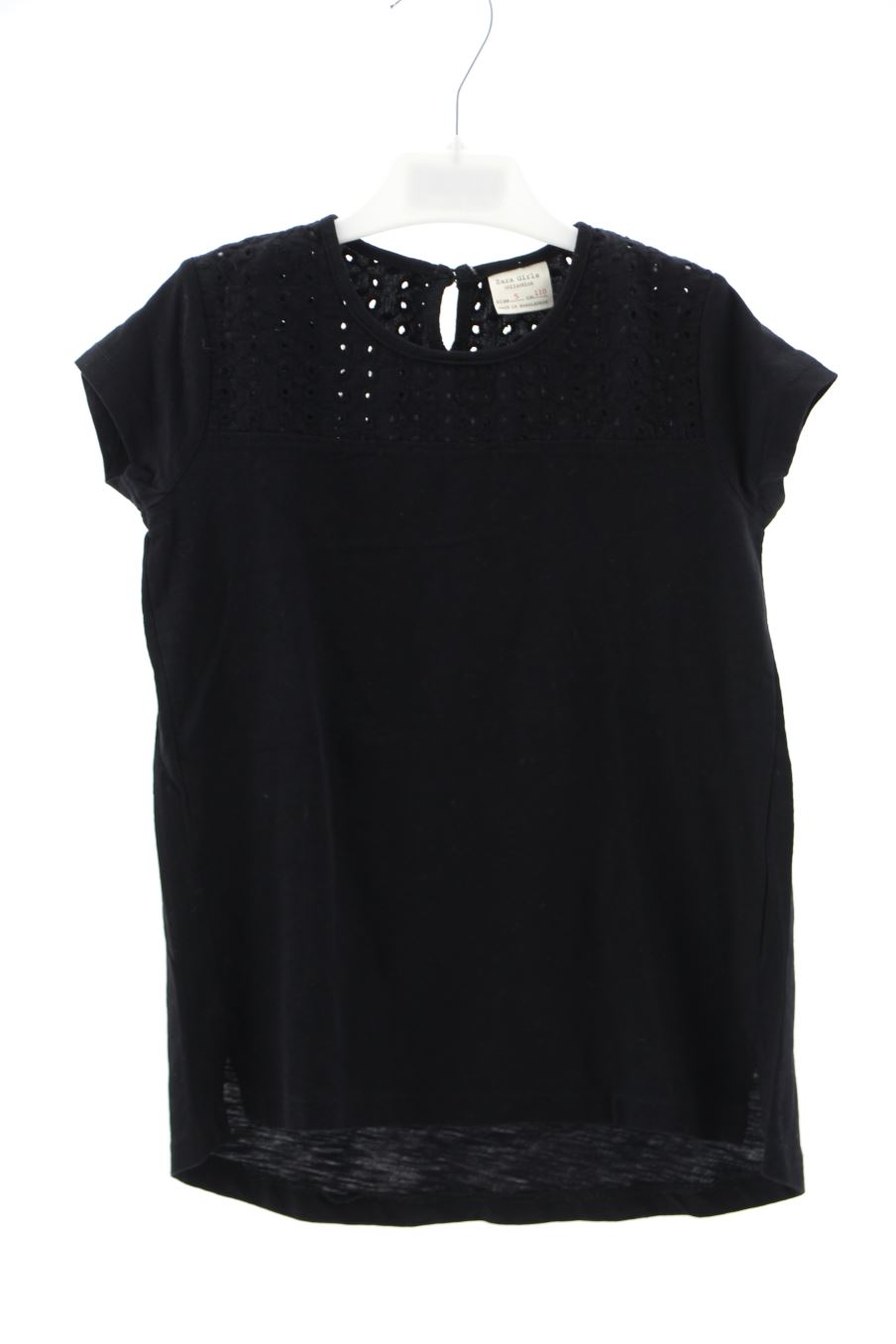 T-shirt Zara de la taille 5 ans de seconde main