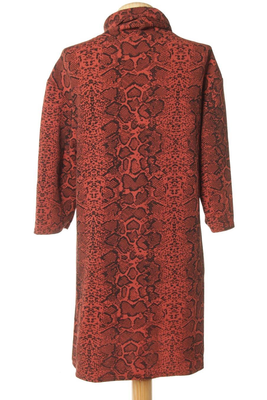 Robe casual Boohoo de la taille 36, de couleur animal print