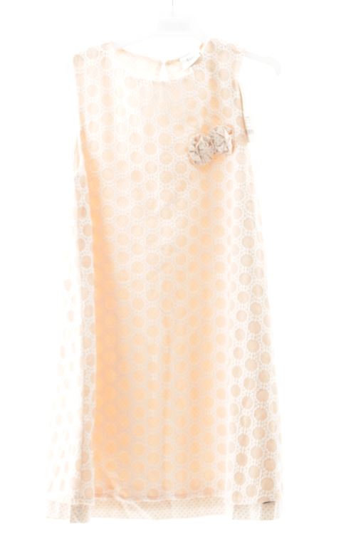 Aufwändiges Kleid