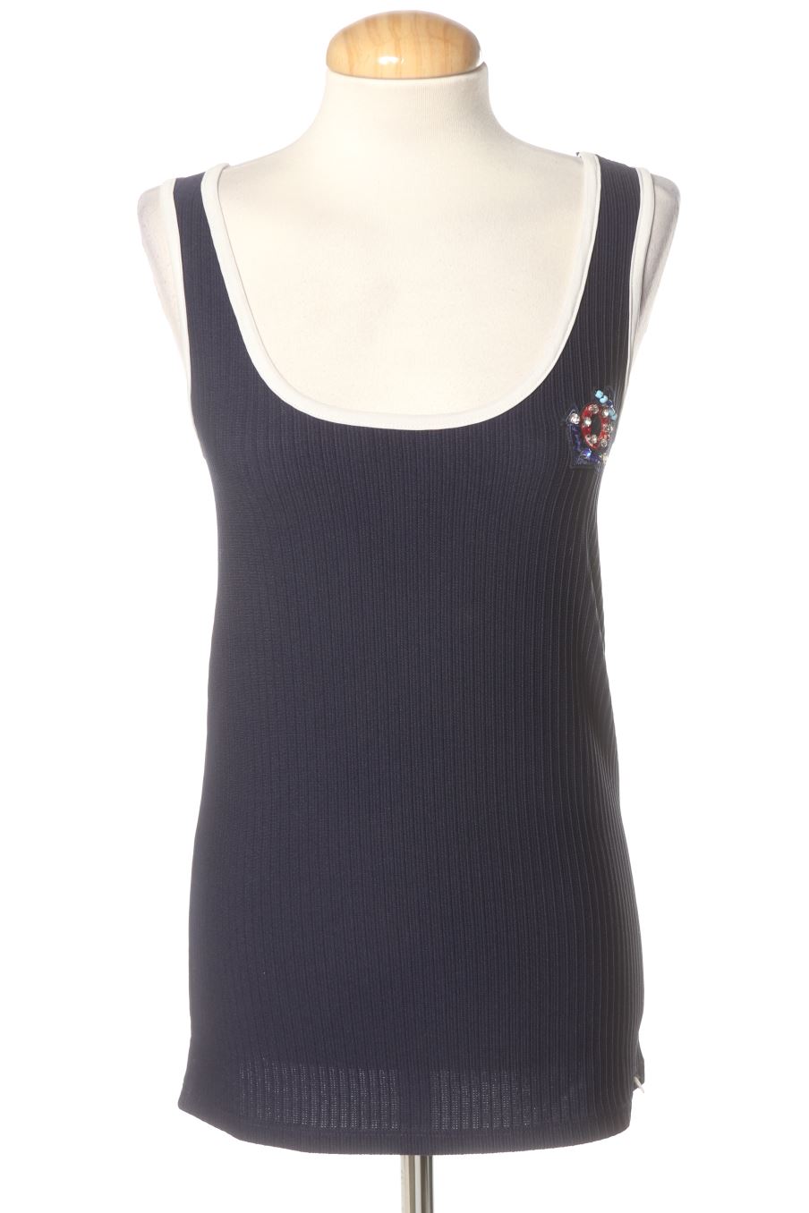 Camiseta sin mangas de Aitziber Etxebarrieta de la talla XS, de color azul marino