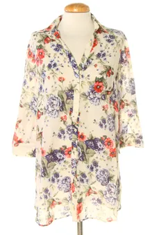 Chemise L Bershka, photo 1 sur 2