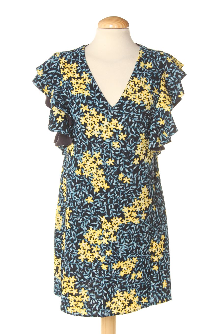 Robe casual Zara de la taille M, de couleur fleurs