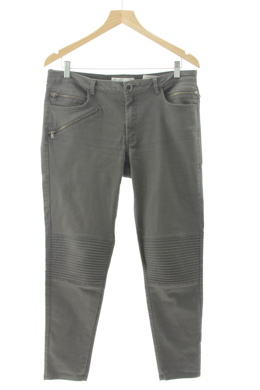 Jeans Zara de la taille 44, de couleur gris de denim