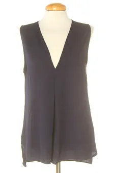 Top M New collection, photo 1 sur 2