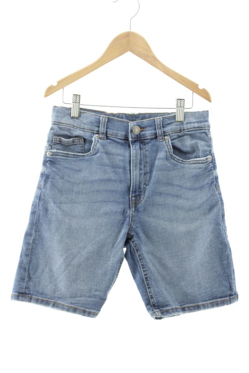 Pantalón corto